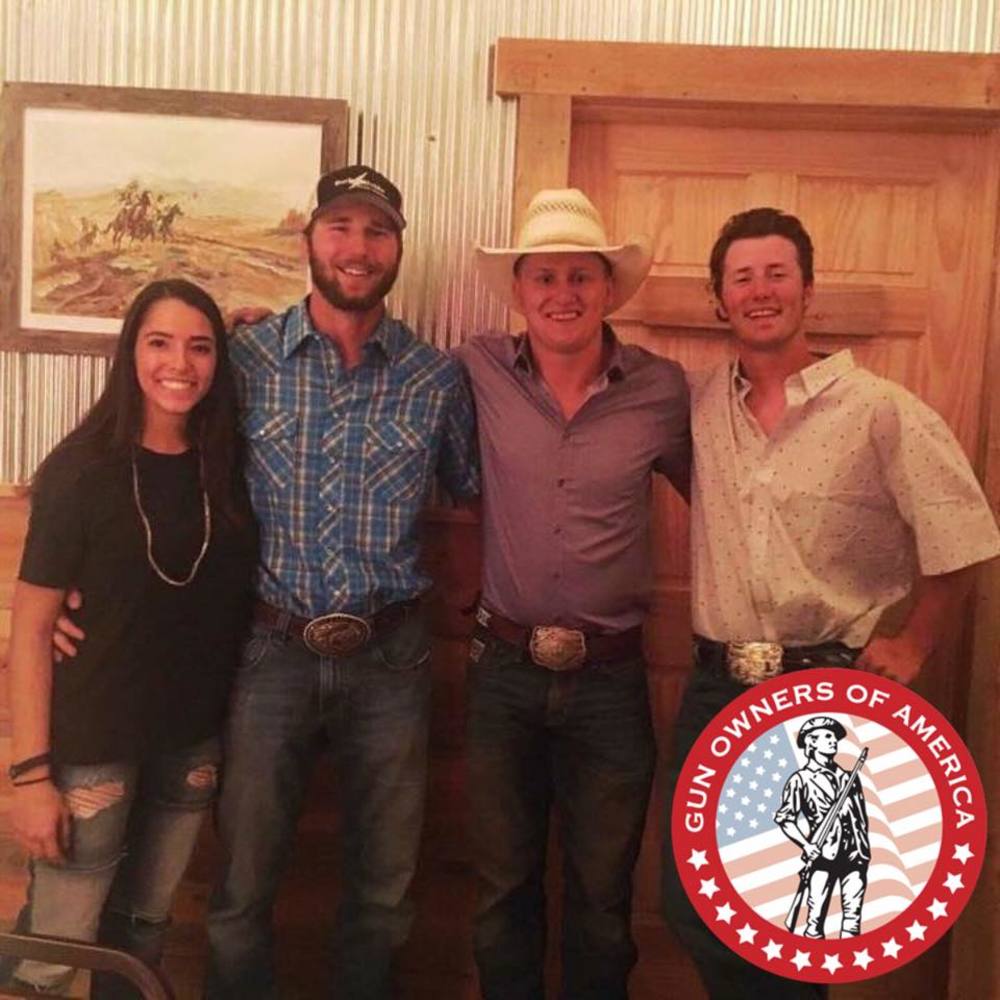 Meet your Posher, Levi